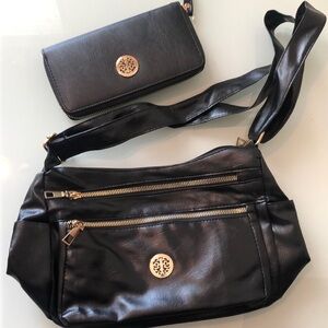 Shoulder bag & Matching wallet